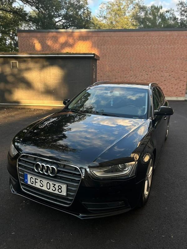 Begagnad Audi A4 150 HK (110 kW) 2014 Kombi
