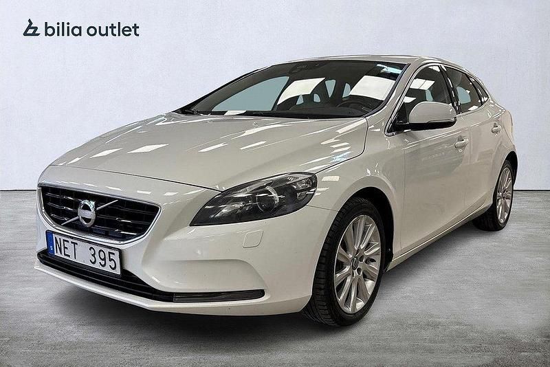 Vit Begagnad 2012 Volvo V40 Summum Kombi | 119 000 kr (Lite dyr) - Bild 1/4
