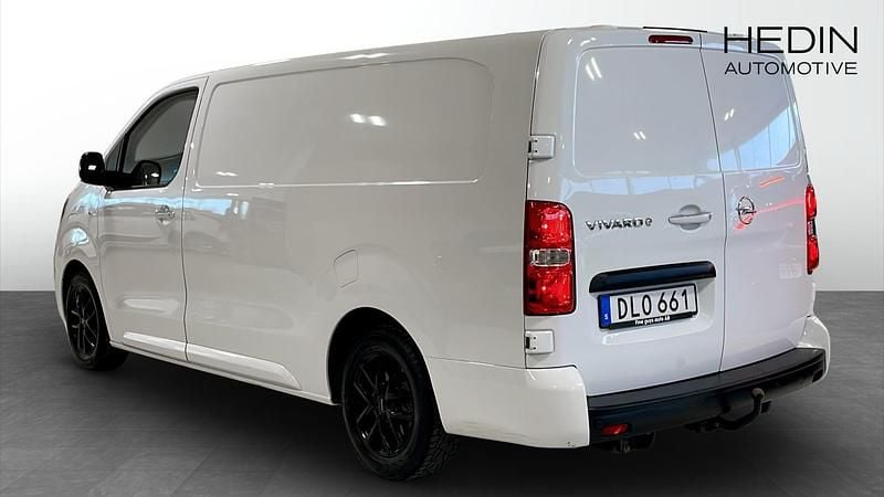 Begagnad Opel Vivaro-e Combi 100 kW (136 HK) 2022 Vit Van