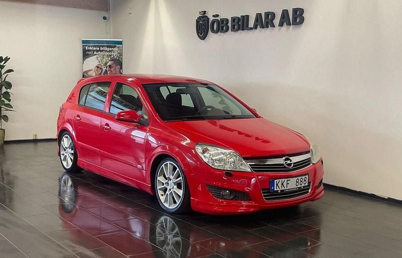 Röd Begagnad 2008 Opel Astra Halvkombi | 49 900 kr - Bild 1/4