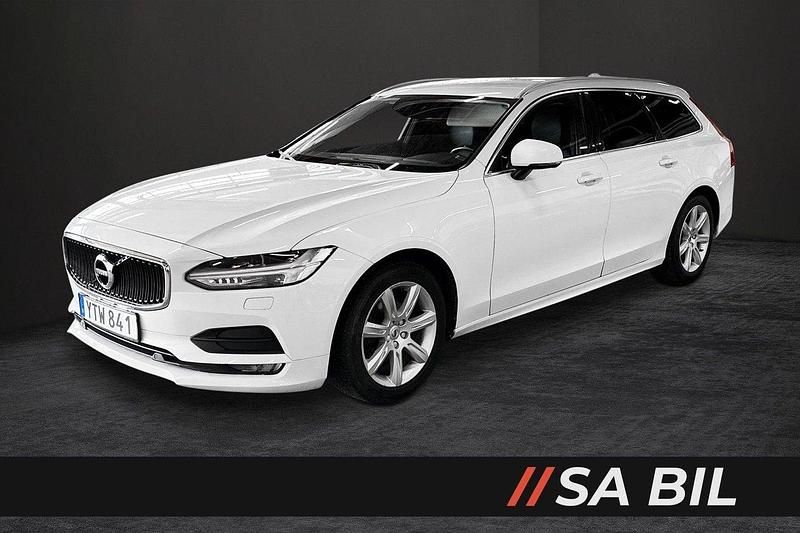 Vit Begagnad 2019 Volvo V90 Momentum Kombi | 129 500 kr - Bild 1/4