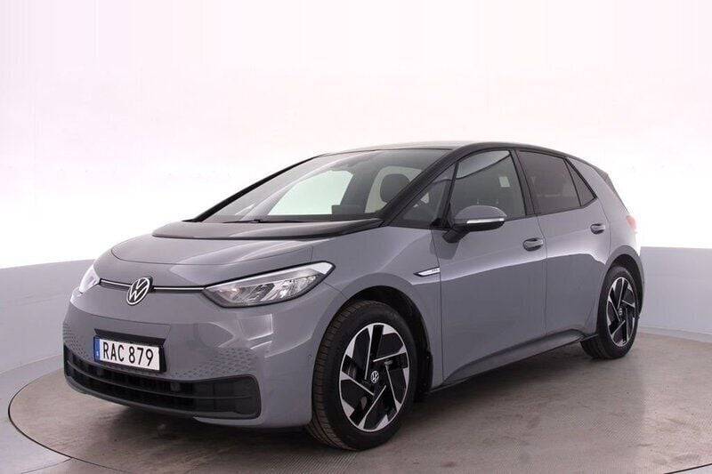 Grå (moonstone grey black) Begagnad 2022 VW ID.3 Pro Performance Halvkombi | 299 800 kr (Marknadspris) - Bild 1/4