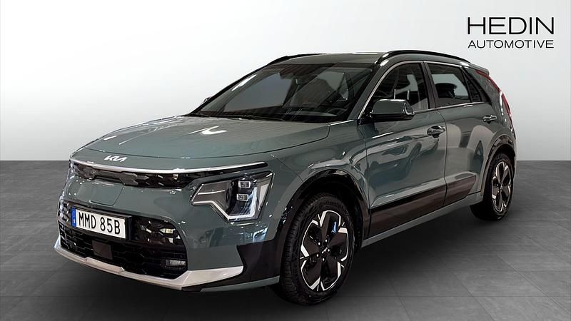 Grön (green) Begagnad 2022 Kia e-Niro 2 SUV | 319 900 kr (Dyr) - Bild 1/4