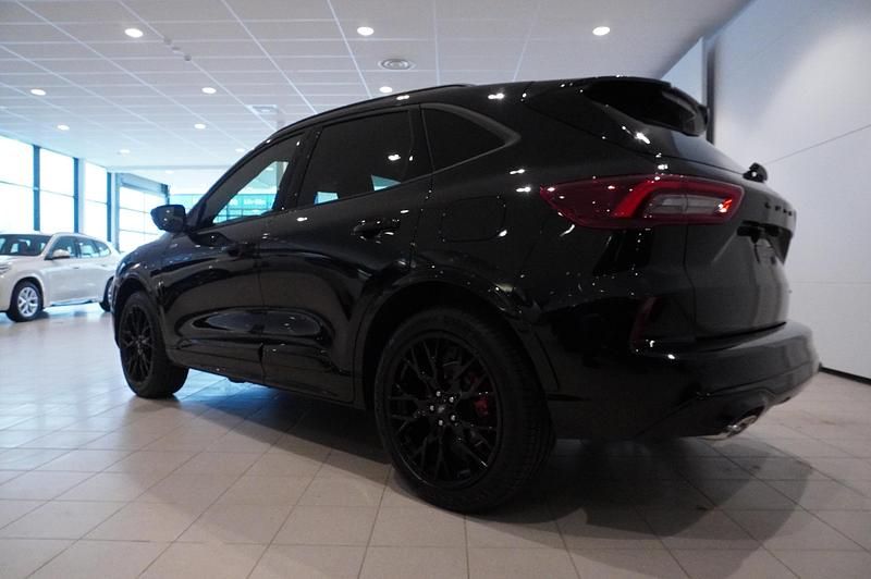 Ny Ford Kuga 243 HK (178 kW) 2026 Svart SUV