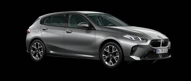 Begagnad BMW 120 170 HK (125 kW) 2000 Skyscraper grey metallic Halvkombi