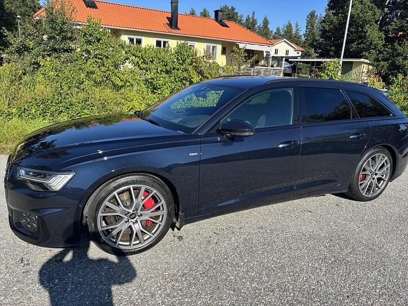 Blå Begagnad 2024 Audi A6 S-Line Kombi | 569 000 kr (Dyr) - Bild 1/4