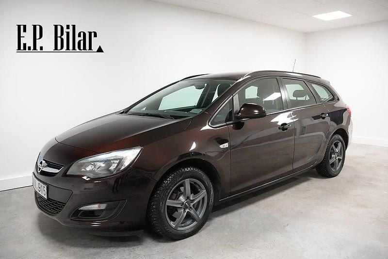 Brun Begagnad 2013 Opel Astra Kombi | 59 800 kr (Marknadspris) - Bild 1/3
