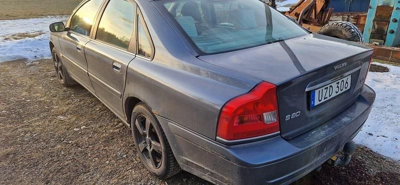 Begagnad 2004 Volvo S80 Sedan | 5 000 kr (Superpris) - Bild 1/1