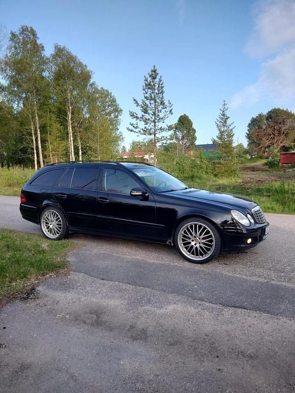 Begagnad 2007 Mercedes E220 Kombi | 58 500 kr (Marknadspris) - Bild 1/3
