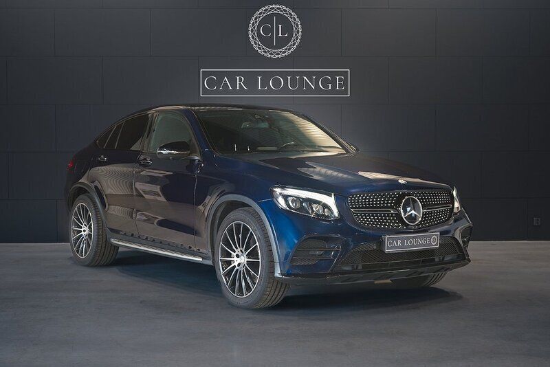 Mörkblå (cavansitblå metallic) Begagnad 2016 Mercedes GLC220 Sportkupé | 329 000 kr (Lite dyr) - Bild 1/4