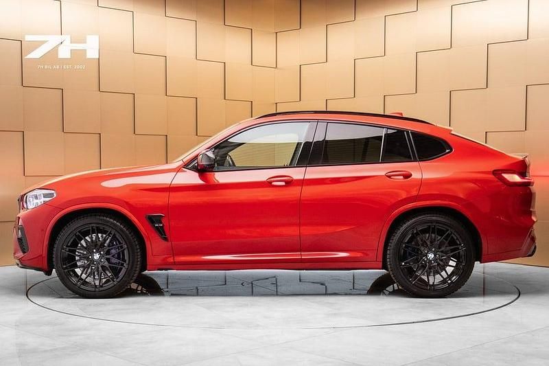 Begagnad BMW X4 M Competition Edition 510 HK (375 kW) 2021 Toronto red metallic SUV