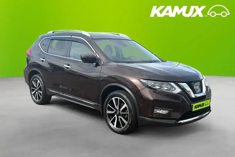 Brun Begagnad 2019 Nissan X-Trail Tekna SUV | 239 700 kr (Dyr) - Bild 1/4