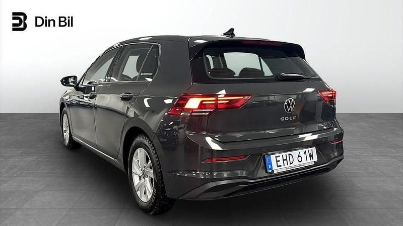 Begagnad VW Golf VIII 110 HK (80 kW) 2022 Grå Kombi