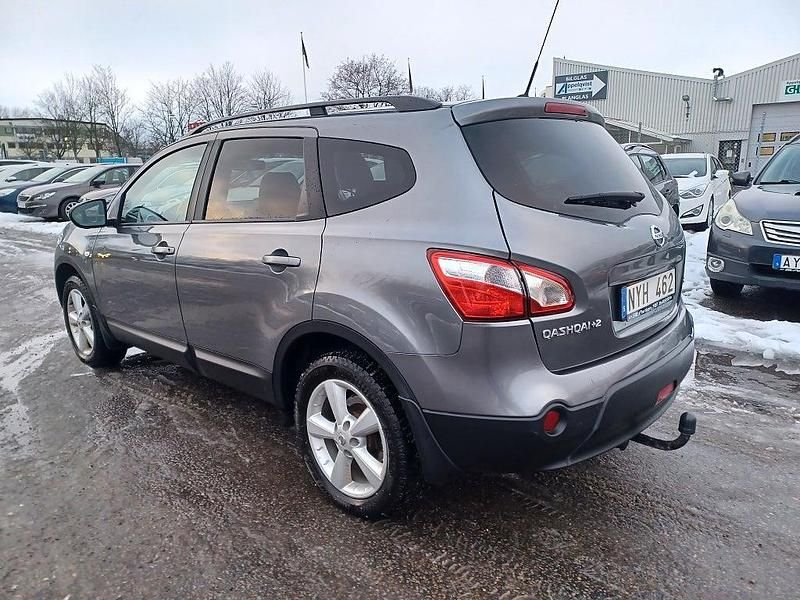 Begagnad Nissan Qashqai +2 150 HK (110 kW) 2013 Grå SUV