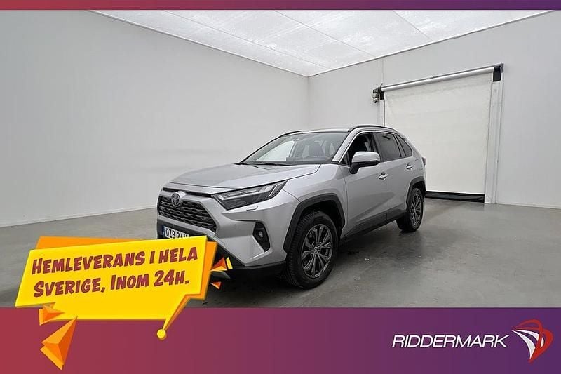 Silver Begagnad 2022 Toyota RAV4 Hybrid Executive SUV | 349 900 kr (Marknadspris) - Bild 1/3