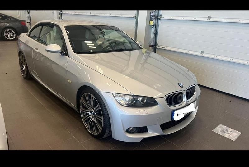 Silver Begagnad 2007 BMW 335 Cabriolet M Sport Cab | 175 000 kr (Bra pris) - Bild 1/4