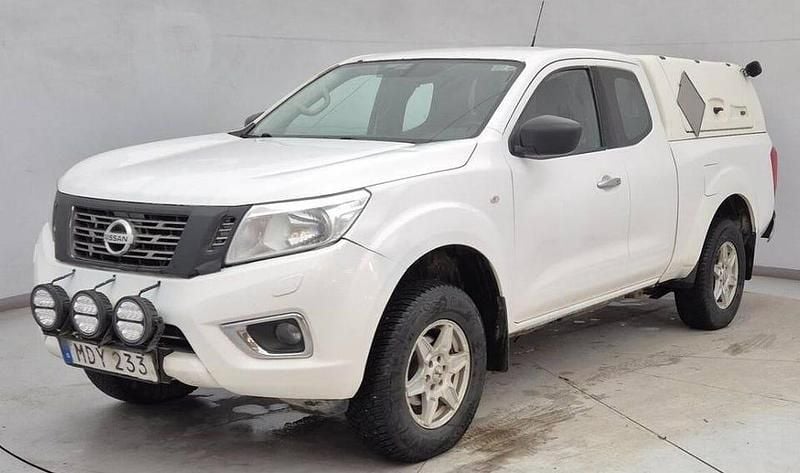 Vit Begagnad 2018 Nissan Navara SE Pickup | 109 900 kr - Bild 1/4