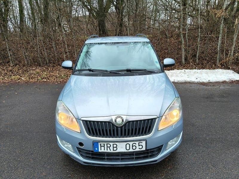 Begagnad Skoda Fabia 69 HK (50 kW) 2011 Kombi