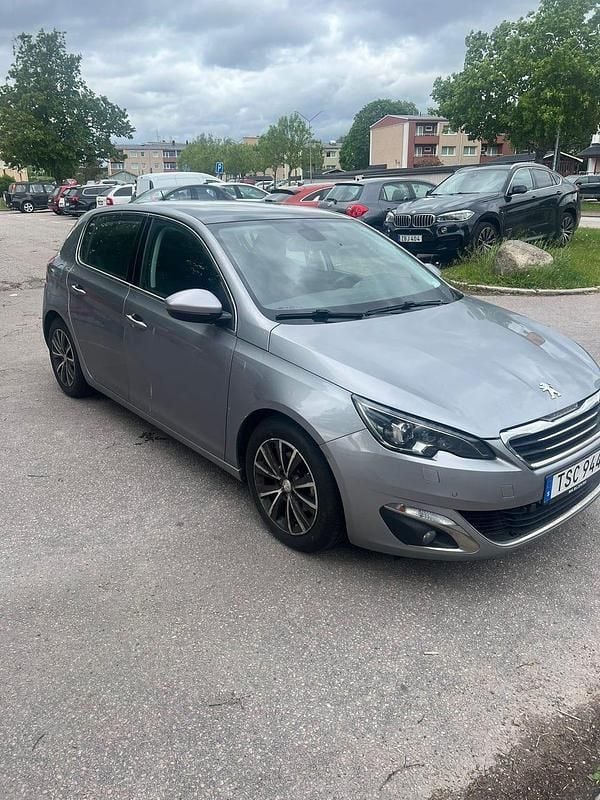 Begagnad 2016 Peugeot 308 Sportkupé | 73 000 kr - Bild 1/3
