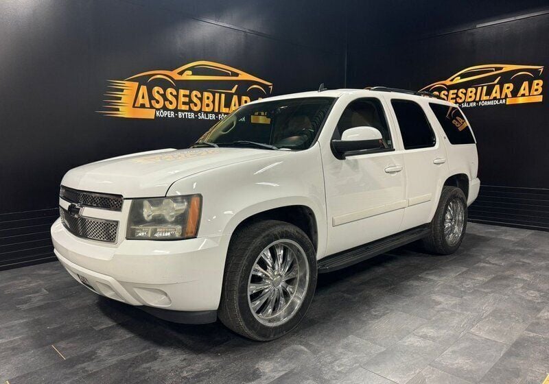 Vit Begagnad 2007 Chevrolet Tahoe SUV | 124 900 kr - Bild 1/2