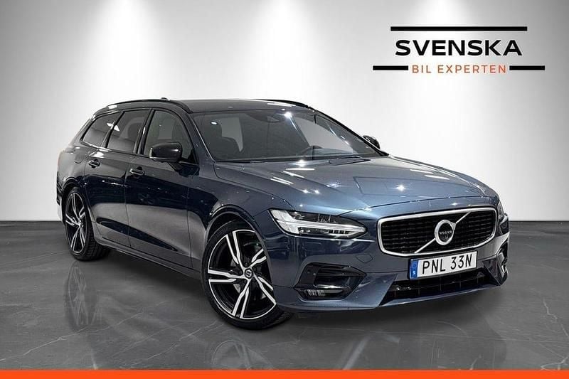 Begagnad Volvo V90 R-Design 250 HK (183 kW) 2019 Mörkblå Kombi