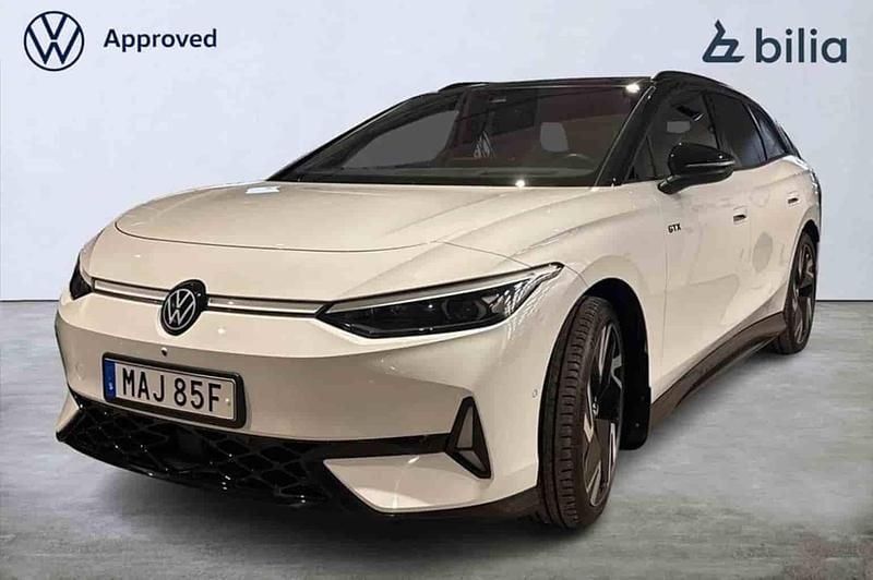 Vit Begagnad 2025 VW ID.7 GTX Kombi | 629 000 kr (Marknadspris) - Bild 1/1