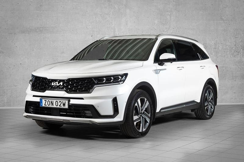 Vit Begagnad 2022 Kia Sorento SUV | 449 000 kr (Marknadspris) - Bild 1/4