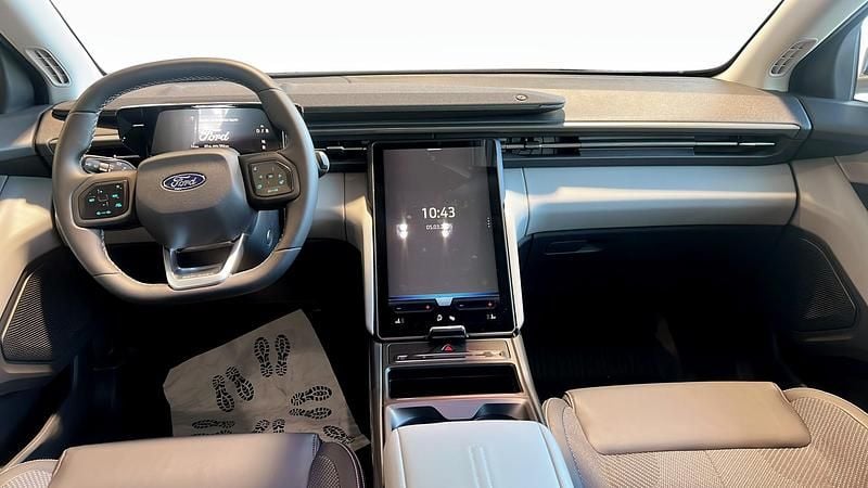 Ny Ford Explorer 210 kW (286 HK) 2026 Frozen white SUV