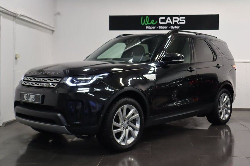 Svart Begagnad 2019 Land Rover Discovery 5 HSE SUV | 419 900 kr (Marknadspris) - Bild 1/4
