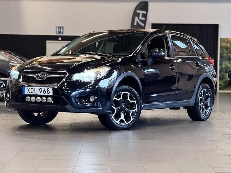 Svart Begagnad 2014 Subaru XV SUV | 74 900 kr (Marknadspris) - Bild 1/4