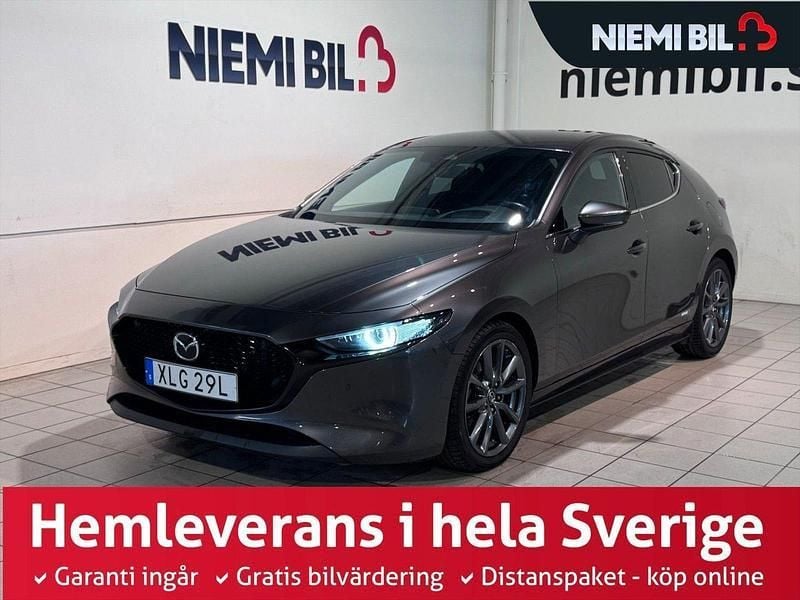 Grå Begagnad 2019 Mazda 3 Halvkombi | 209 900 kr (Marknadspris) - Bild 1/3