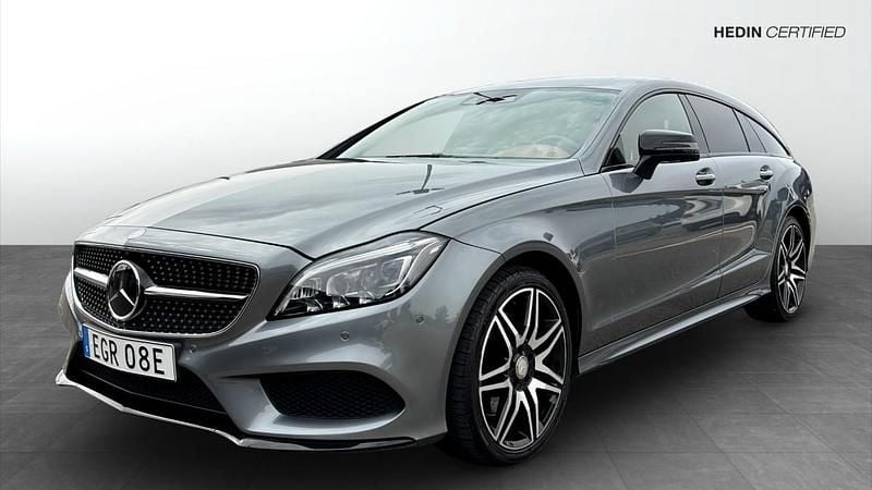 Ljusgrå (grey) Begagnad 2016 Mercedes CLS400 Sportkupé | 299 900 kr - Bild 1/4