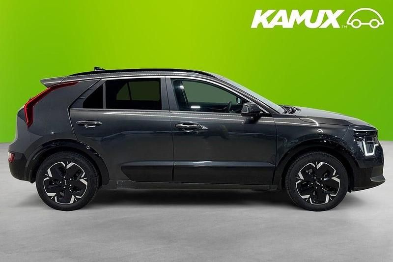 Begagnad Kia e-Niro Advance 160 kW (218 HK) 2023 Silver/grå SUV
