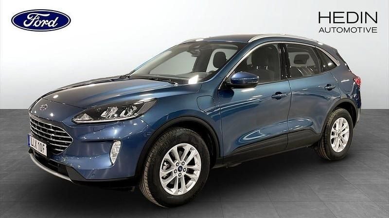 Blå Begagnad 2023 Ford Kuga Titanium SUV | 269 900 kr (Marknadspris) - Bild 1/4