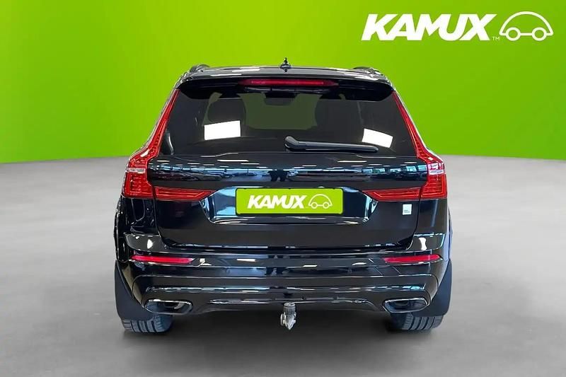 Begagnad Volvo XC60 R-Design 421 HK (309 kW) 2021 Svart SUV