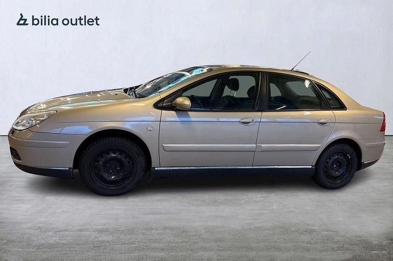 Begagnad Citroën C5 136 HK (100 kW) 2006 Ljusbrun Sedan