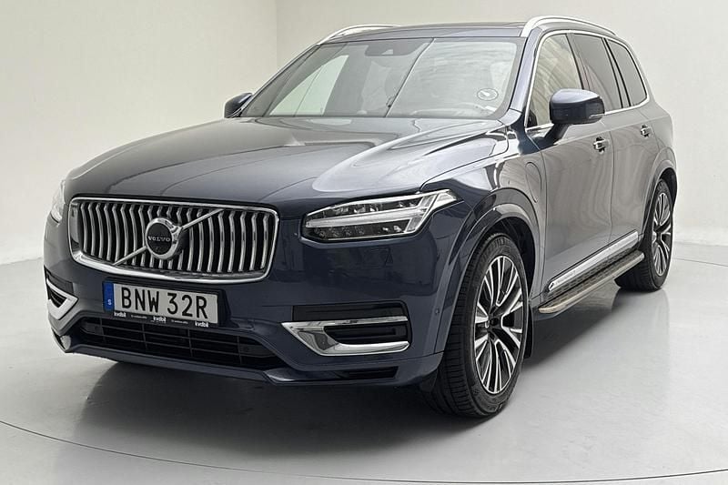 Mörkblå Begagnad 2020 Volvo XC90 Inscription SUV | 510 000 kr (Marknadspris) - Bild 1/4