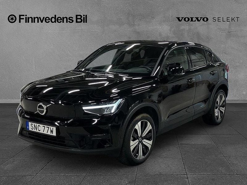 Svart Begagnad 2022 Volvo EC40 Core SUV | 339 000 kr (Bra pris) - Bild 1/4