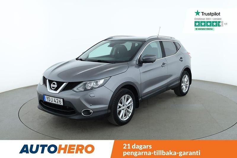 Grå Begagnad 2016 Nissan Qashqai 360º SUV | 121 000 kr (Marknadspris) - Bild 1/4