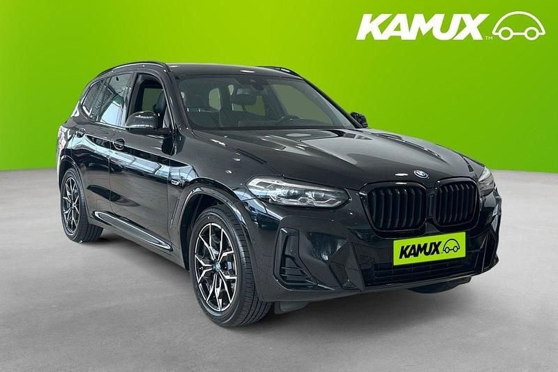 Svart Begagnad 2022 BMW X3 M Sport SUV | 383 900 kr (Marknadspris) - Bild 1/4