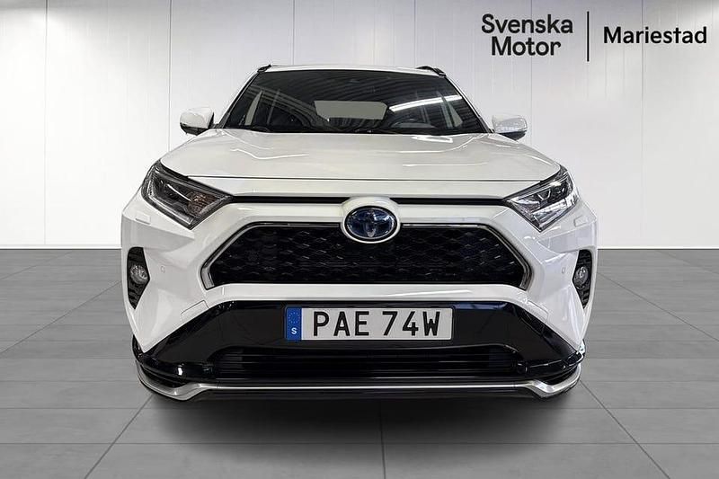 Begagnad Toyota RAV4 Edition 310 HK (228 kW) 2021 Vit SUV