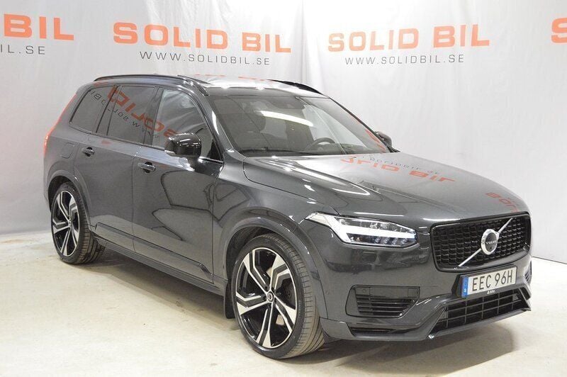 Grå Begagnad 2020 Volvo XC90 R-Design Pro SUV | 519 900 kr (Marknadspris) - Bild 1/4