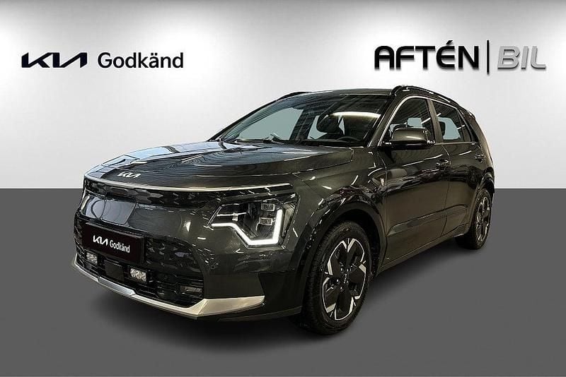 Grå Begagnad 2022 Kia Niro SUV | 299 000 kr (Lite dyr) - Bild 1/3
