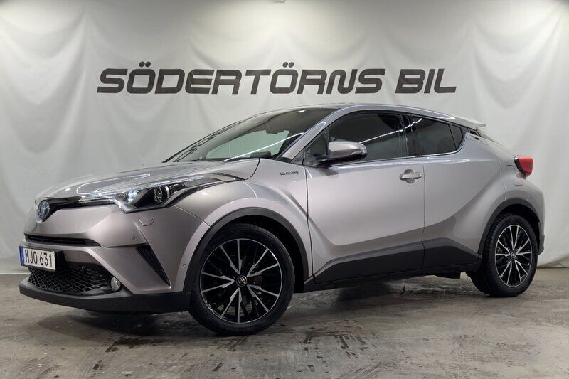 Mörkgrå Begagnad 2016 Toyota C-HR Executive SUV | 179 900 kr (Marknadspris) - Bild 1/2