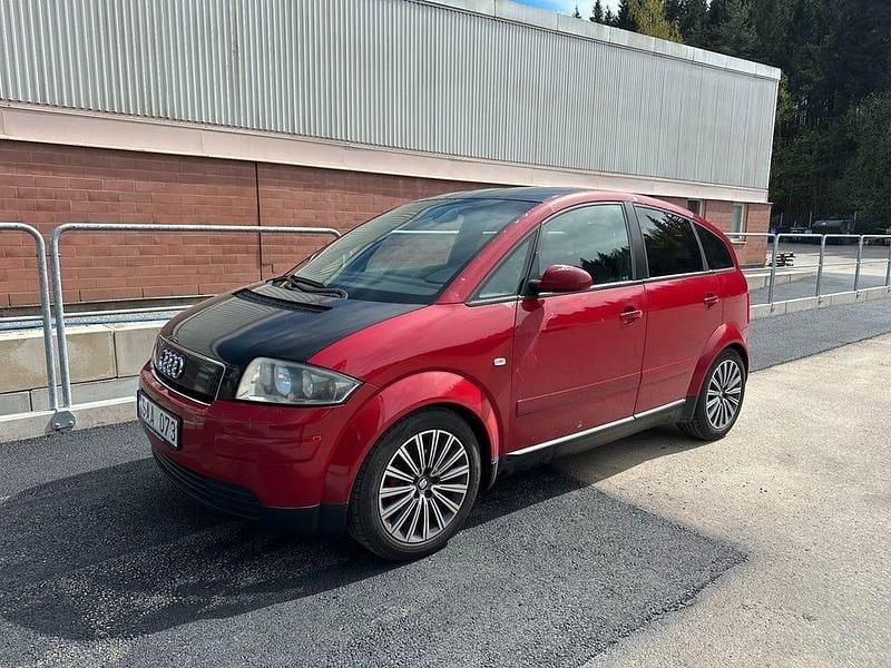 Röd Begagnad 2002 Audi A2 Halvkombi | 21 900 kr (Bra pris) - Bild 1/4