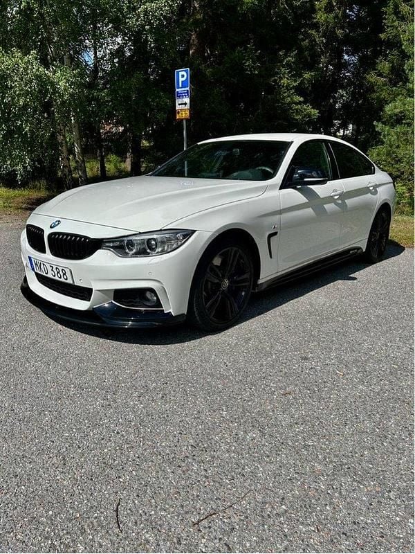 Vit Begagnad 2015 BMW 435 Gran Coupé M Sport Sportkupé | 280 000 kr - Bild 1/4
