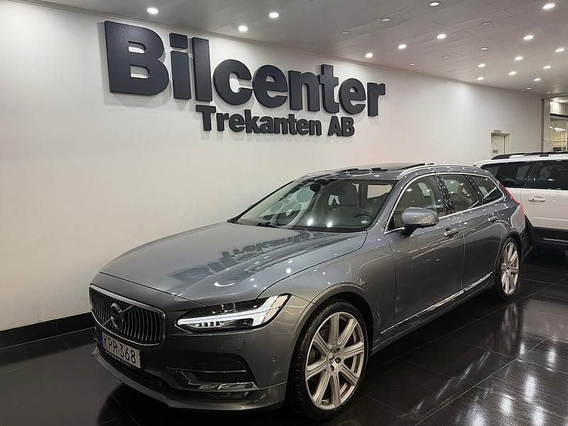 Grå Begagnad 2016 Volvo V90 Inscription Kombi | 269 900 kr (Dyr) - Bild 1/4