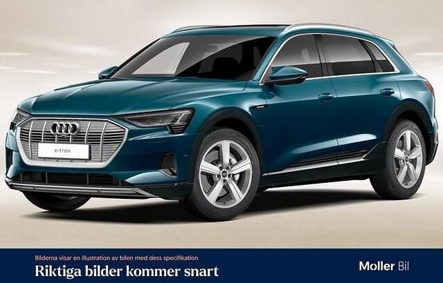 Begagnad Audi e-tron Advanced 300 kW (408 HK) 2021 Blå SUV