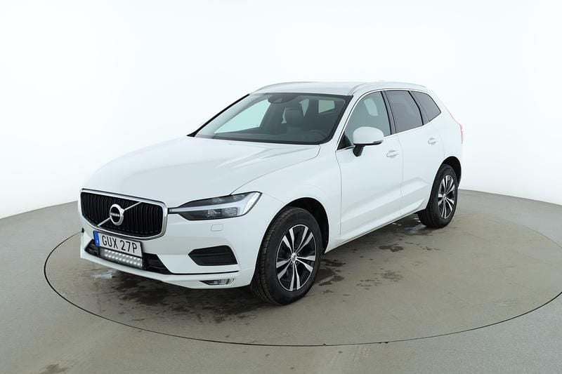 Vit Begagnad 2021 Volvo XC60 Momentum SUV | 315 000 kr (Superpris) - Bild 1/4
