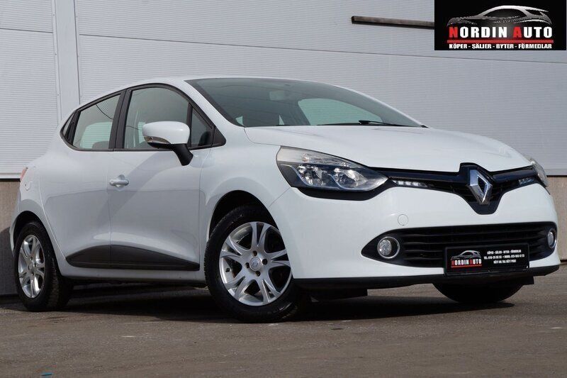 Vit Begagnad 2014 Renault Clio IV Halvkombi | 69 900 kr - Bild 1/4